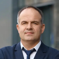 Vitaliy Kukharskyy